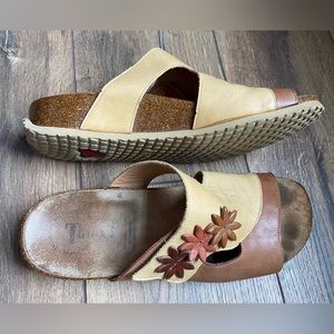 Think! Women Slip-Ons